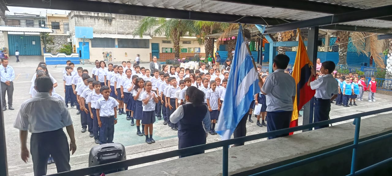 Lunes Cívico - Ceremonias matutinas