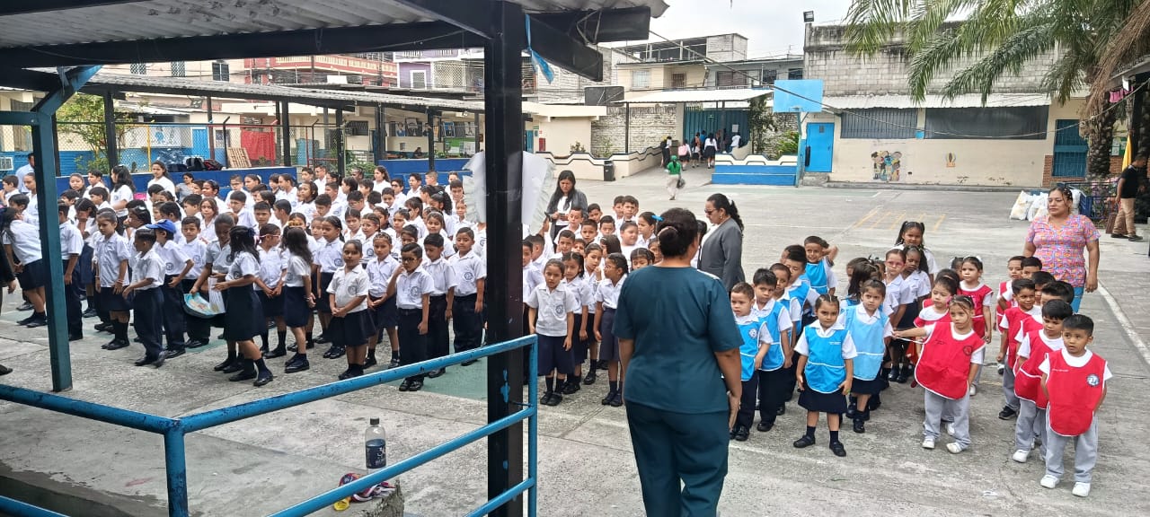 Lunes Cívico - Participación estudiantil