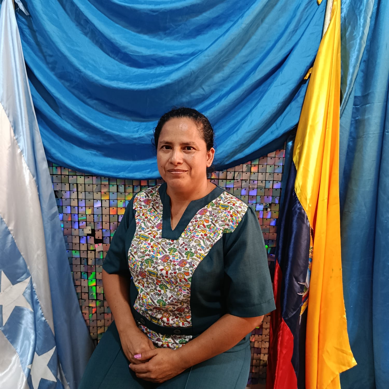 Grace Jiménez, Primero