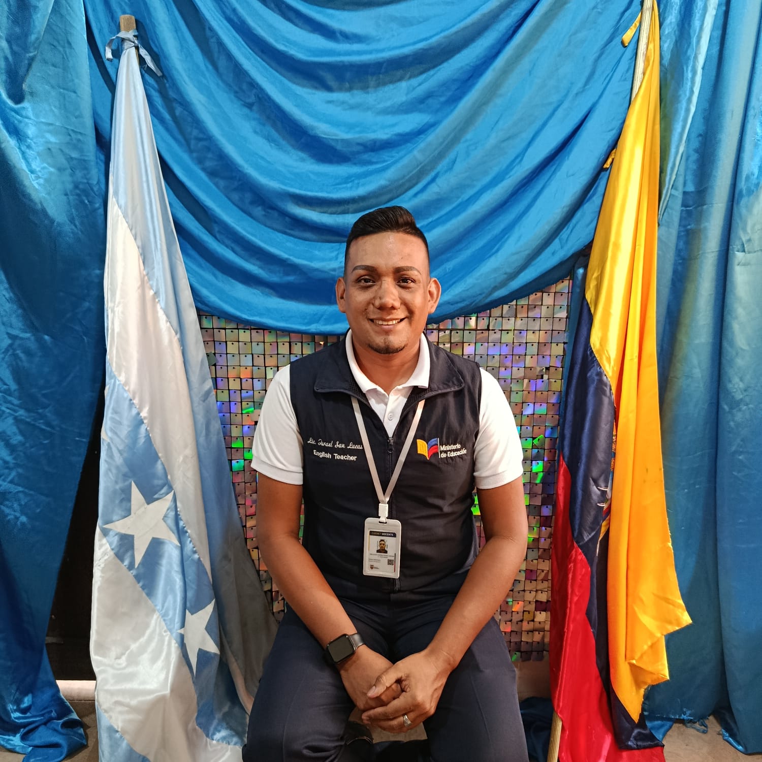 Israel San Lucas, Inglés